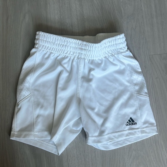 Boys Adidas athletic shorts - Picture 1 of 3